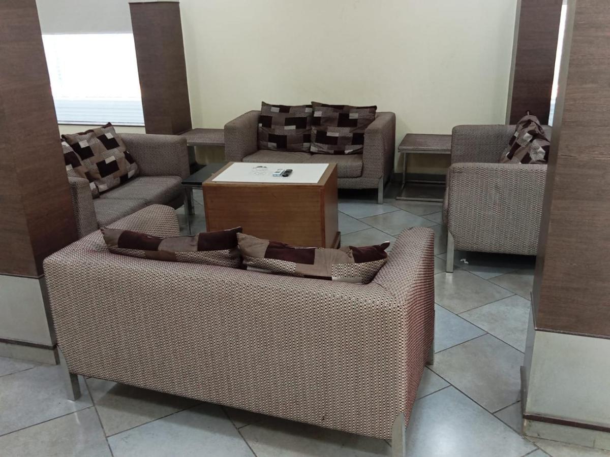 Hotel Western Court Boisar Zewnętrze zdjęcie